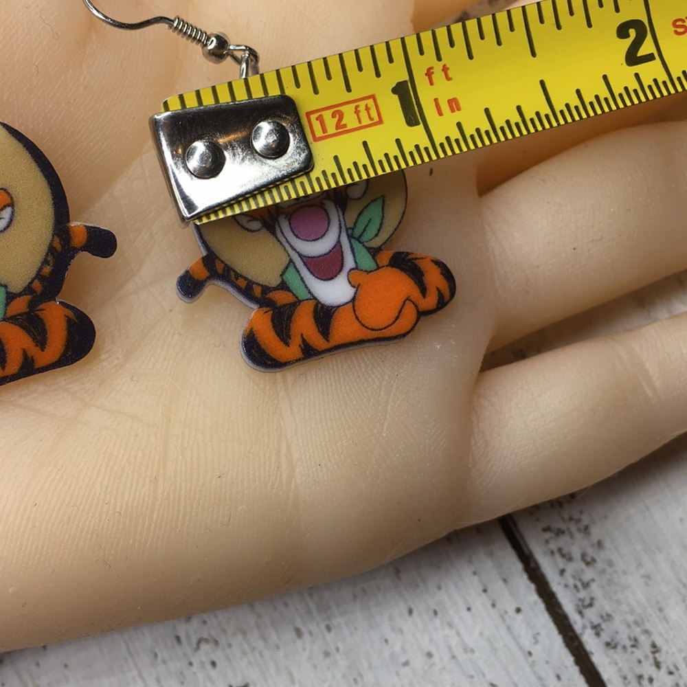 TIGGER Acrylic Earrings - Picture 7 of 7